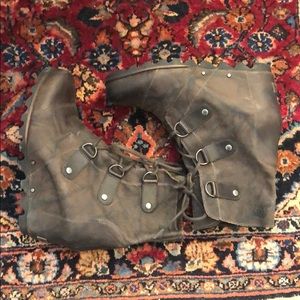 Sorel Wedge Boots (Joan of Arctic)